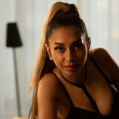 Mia