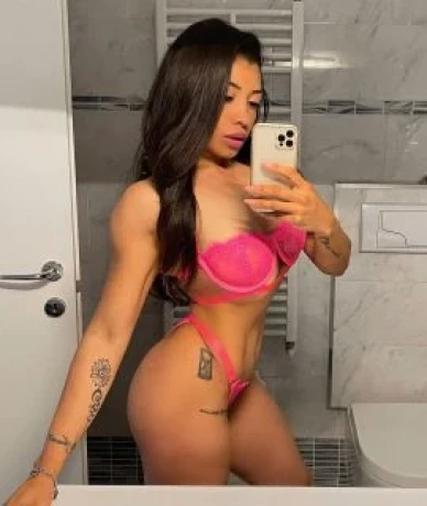 Ele Cabrera