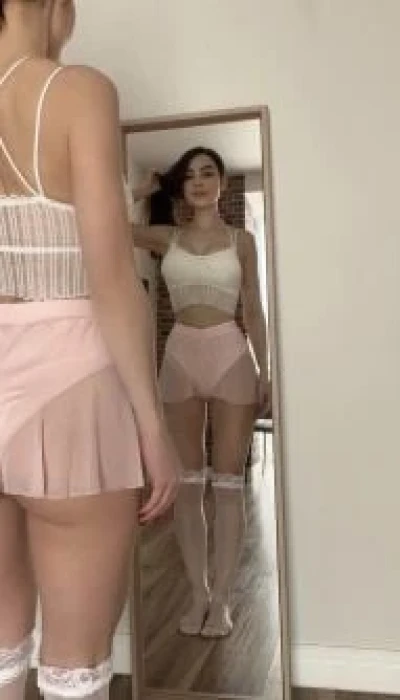 EmilyyUK