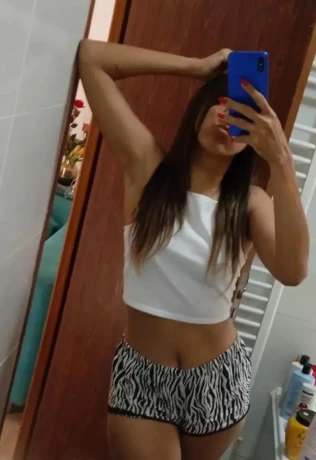 Mariana Tres Jolie