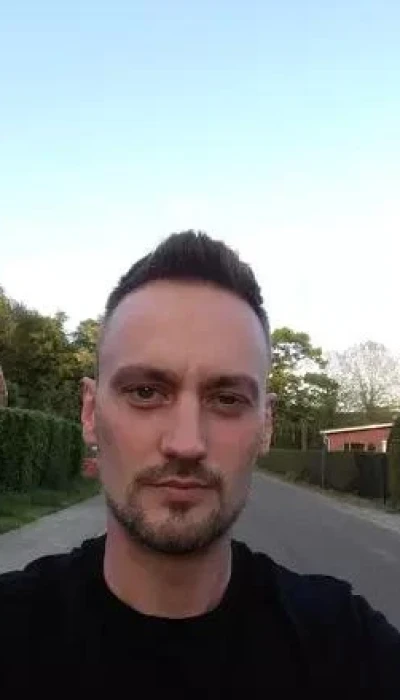 Viktor 33 Jaar