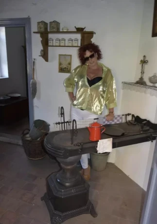 Vlaamse Bi Milf En Airco Staat Aan