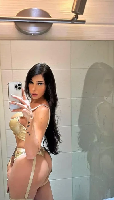 Isis Beaty Brasileira