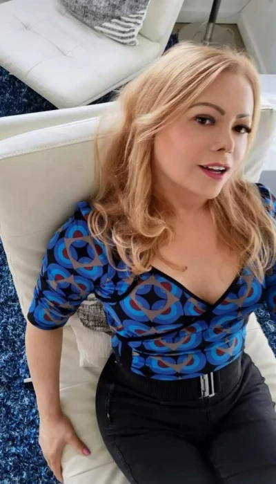 Petite Blonde Last Tour In Europe