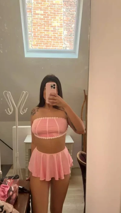 Jade Hot 100 Real