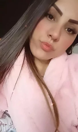 Mariana Tres Jolie