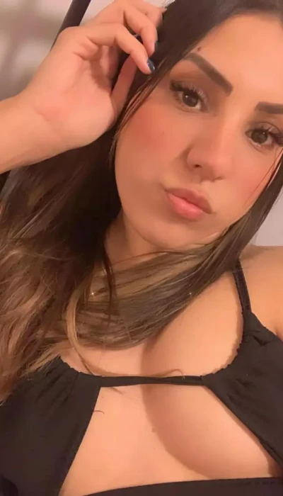 Mariana Tres Jolie