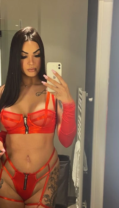 Mikaela Fernandes