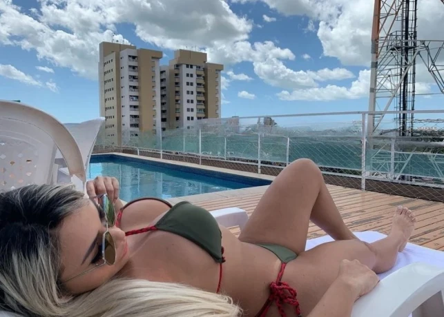 Carol Ferrari