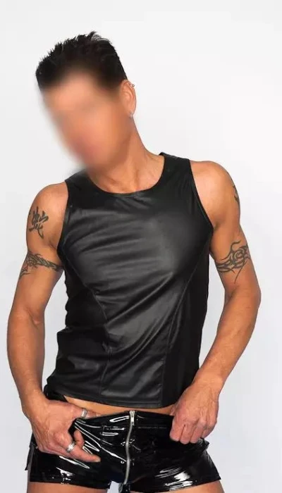 Gigolo David Escort Voor Dames En Koppels