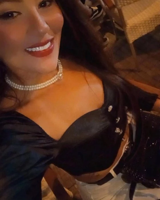 Bella