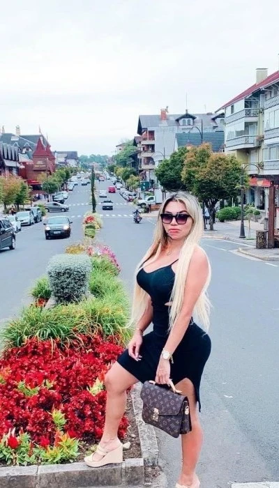 Carol Ferrari