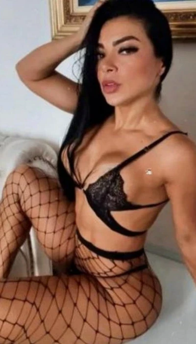 Mia
