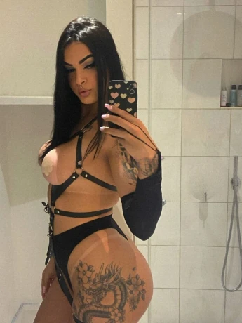 Mikaela Fernandes