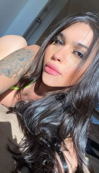 Isis Beaty Brasileira