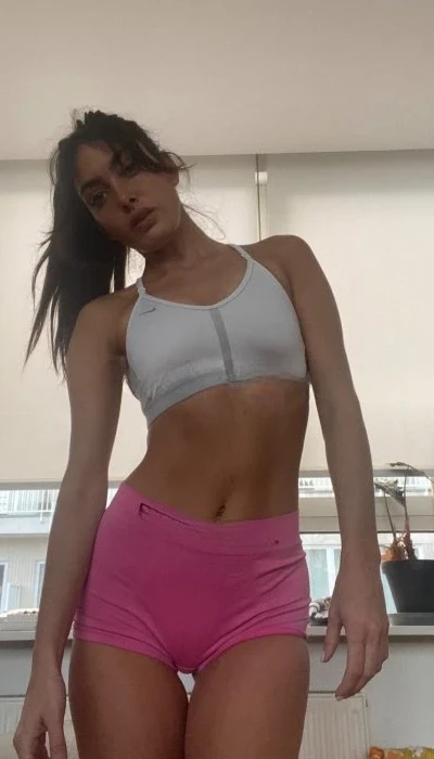 Bella