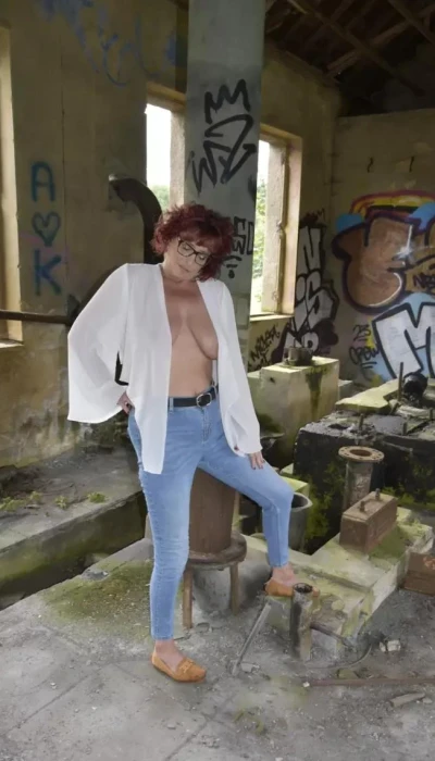 Vlaamse Bi Milf En Airco Staat Aan