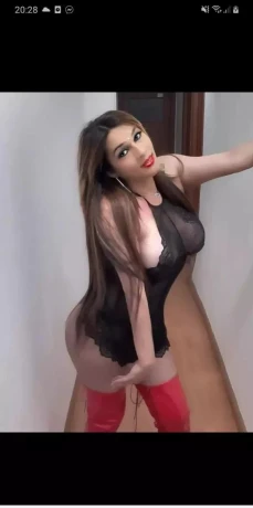 The Queen Valeria Ts Original 100 23x12 Real