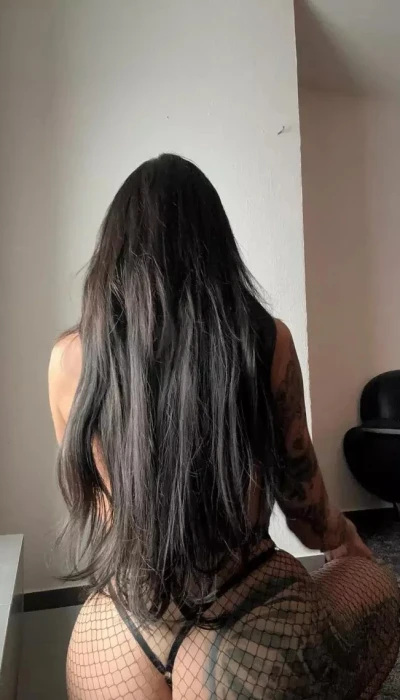 Isis Beaty Brasileira