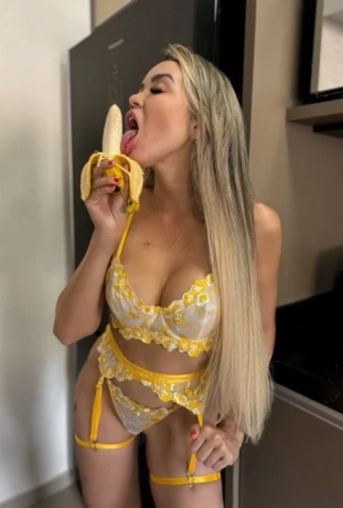 Mia Maya
