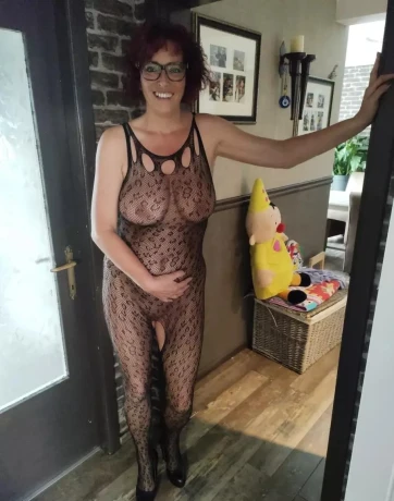 Vlaamse Bi Milf En Airco Staat Aan
